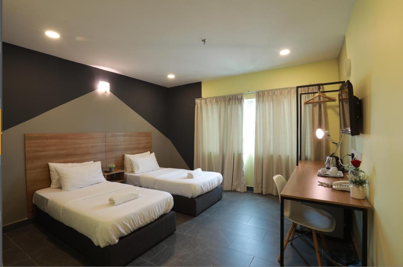 T-Hotel Mont Kiara Kuala Lumpur Exterior photo
