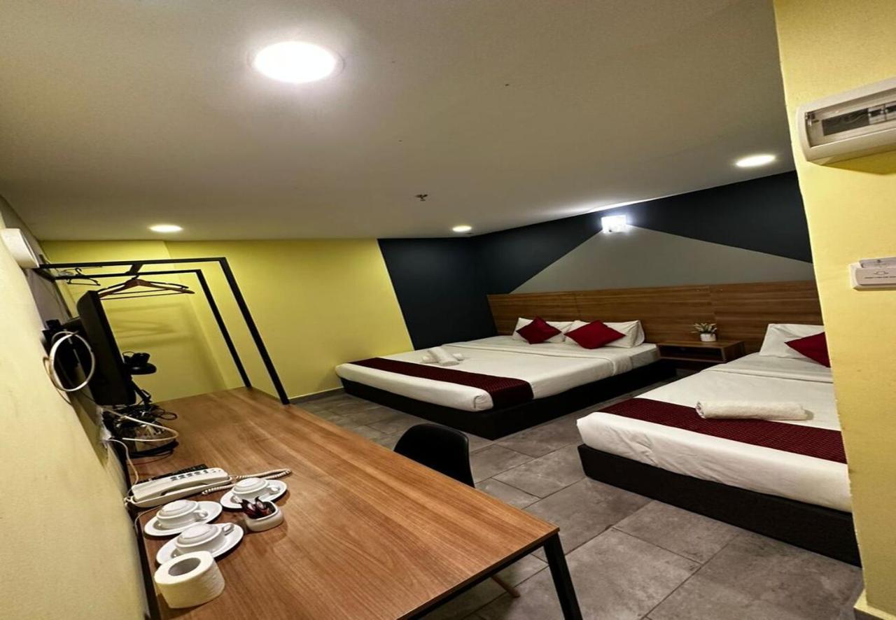 T-Hotel Mont Kiara Kuala Lumpur Exterior photo